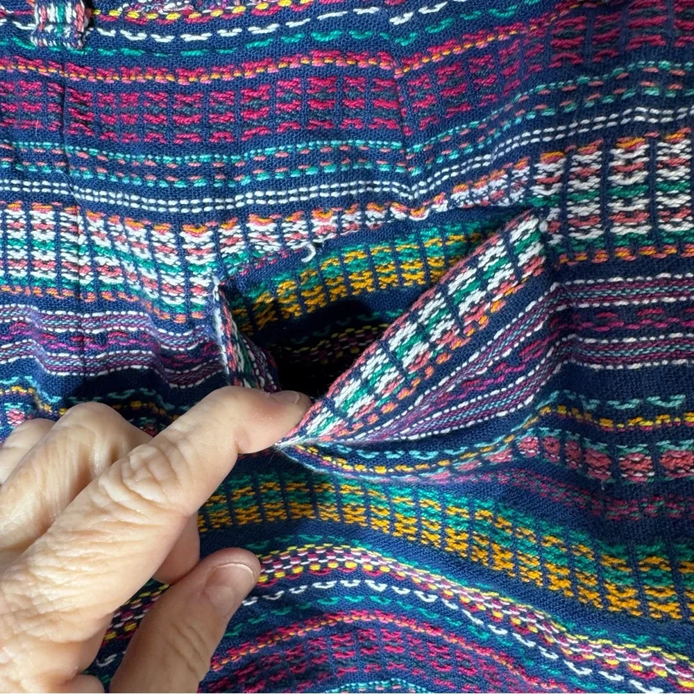 GAP Womens Tweed Shorts Size 0 Multicolor Serape Stripe‎ Aztec Mid Rise Flat